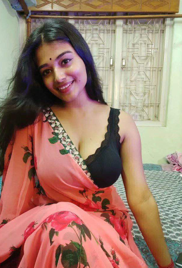 Lusty_Prachi007
