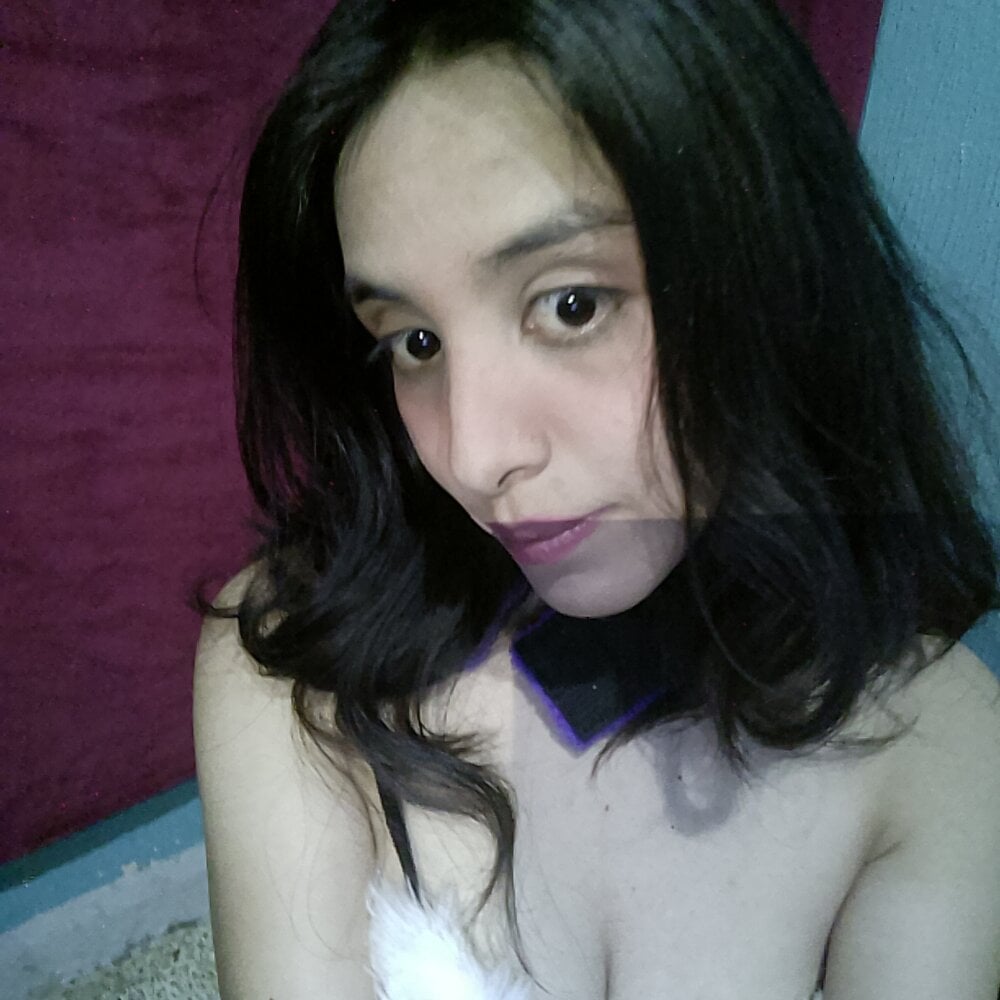 Phoenix_Paws 離線 XXX 聊天