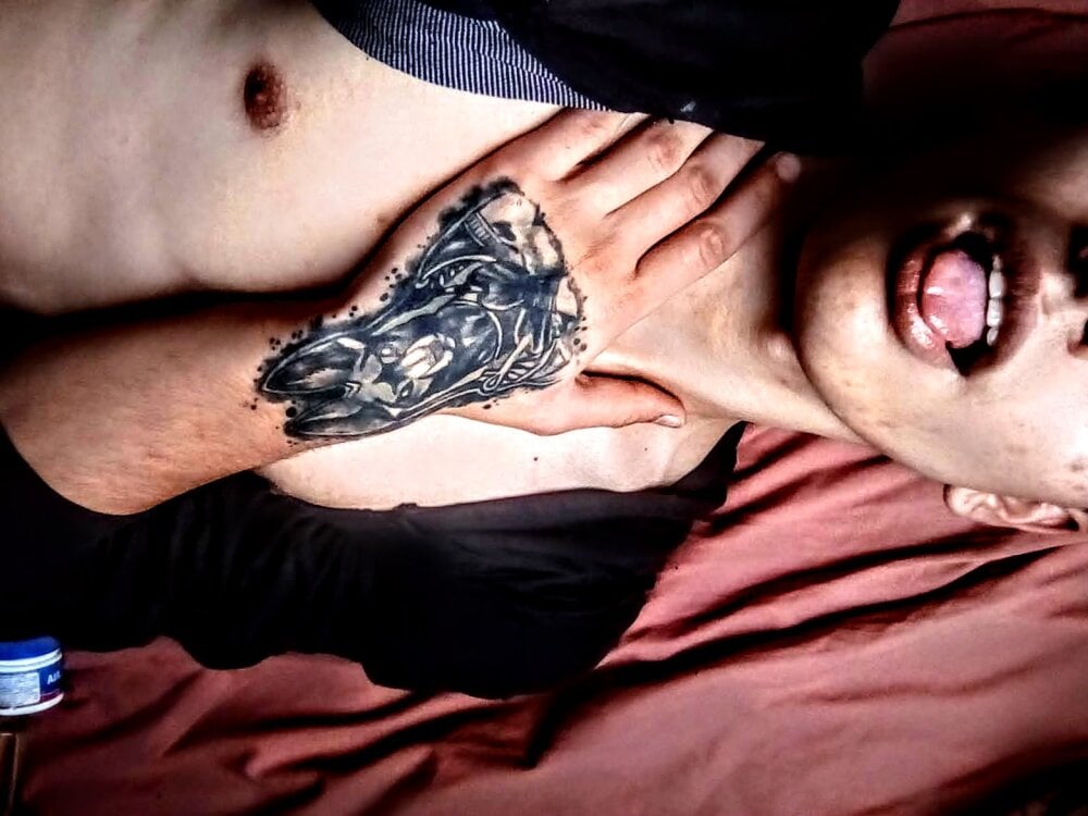 andy_winston from stripchat