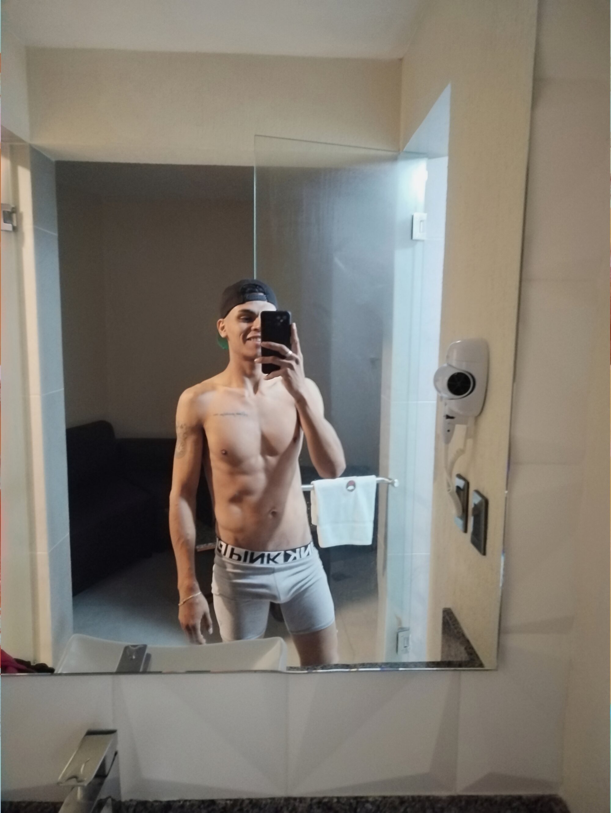 negro09strip