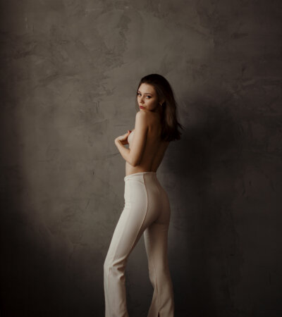 HilolaHan 😋 live sex webcam