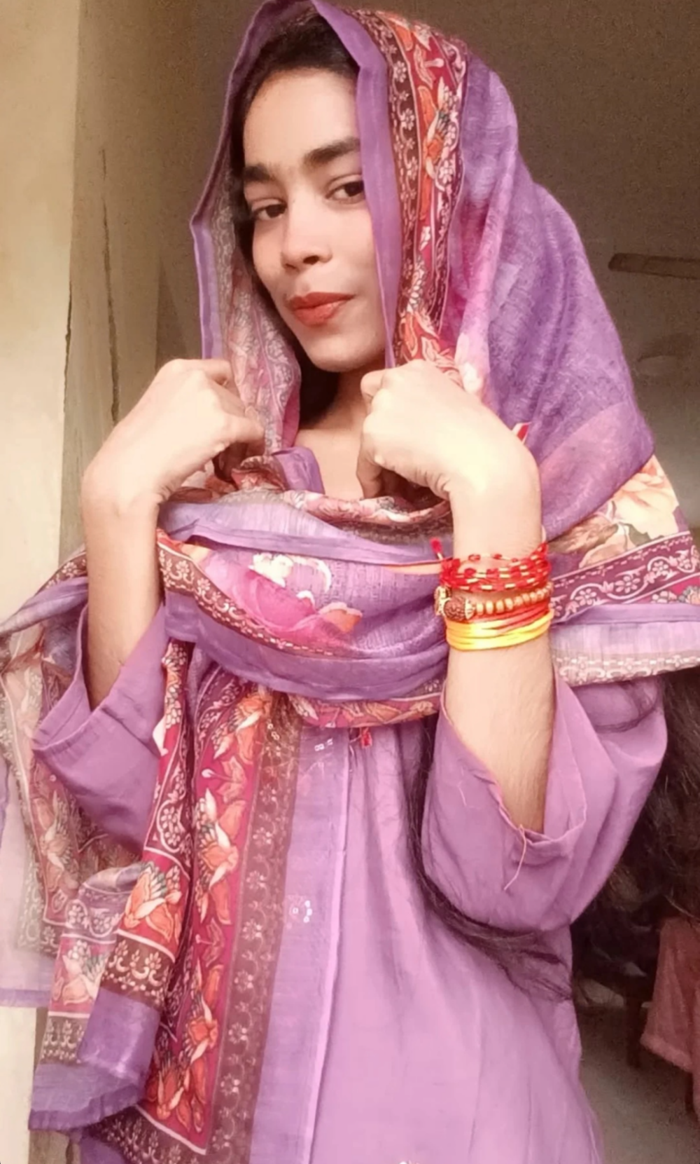 sexlivecamsites.com anika_singh livesex profile in ssa cams