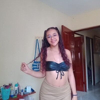 lindaa_natashaa Avatar
