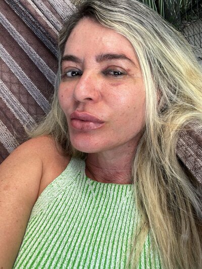 Rosavermelha43