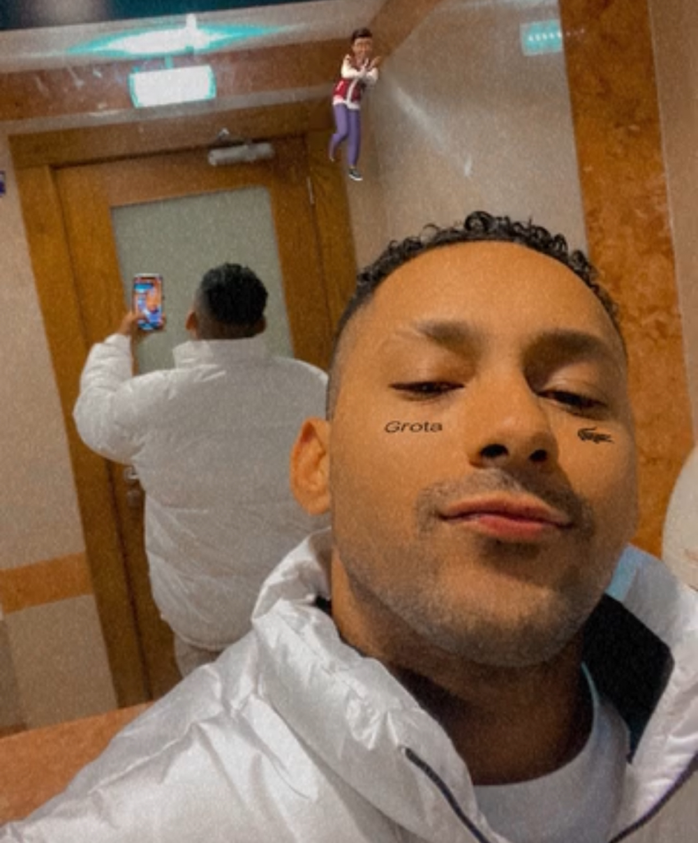 morenosafadonovinho's Offline XXX Chat