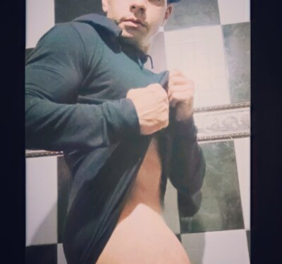 ethan_thormer from stripchat