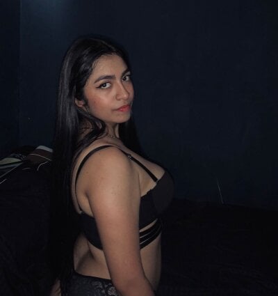 kat_lopez 🐰 naked webcam chat
