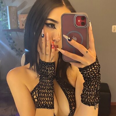 Liilph_ph 🦊 live webcam