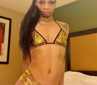 madamehazel013's Offline XXX Chat