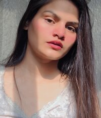 Shreya_dream's Offline XXX Chat