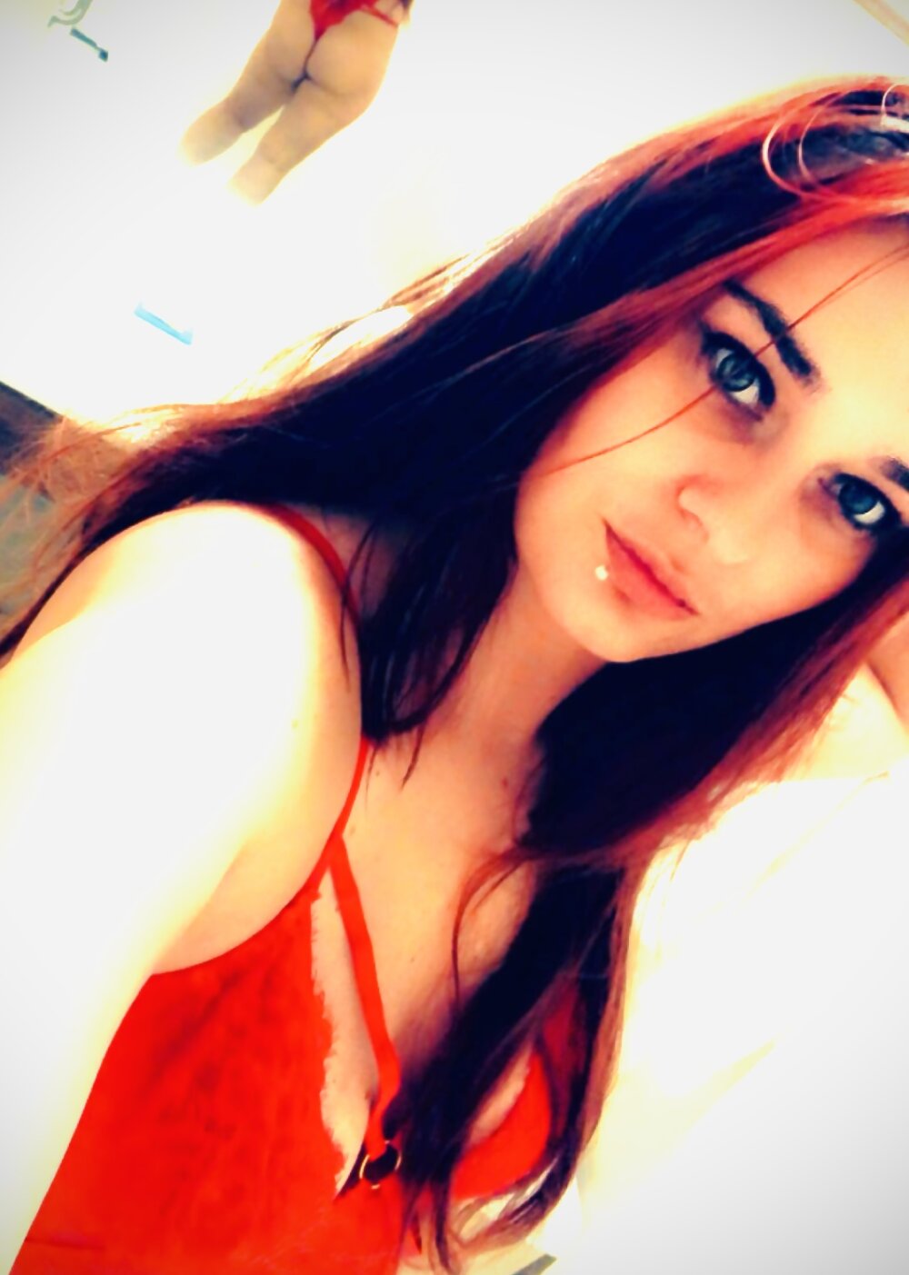 FreakyInterracial live cam model at StripChat