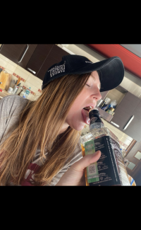 MaryMerryQueen's Offline XXX Chat