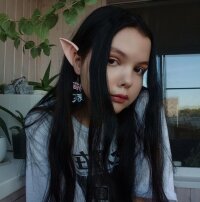 KitsSuneann's Offline Chat Room