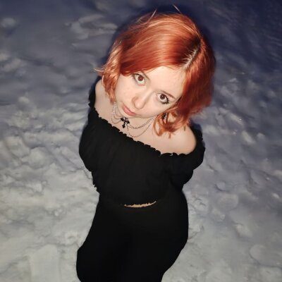 SheenaAdes private show
