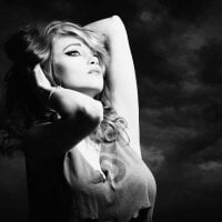 Онлайн чат XXX LustfulLuna_