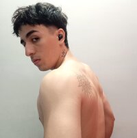 Antonio_falcon's Offline XXX Chat