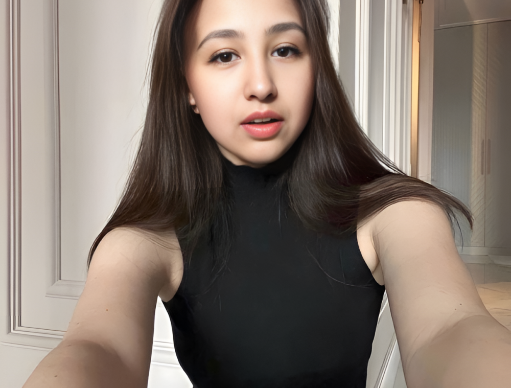 AinsleyHessey profile