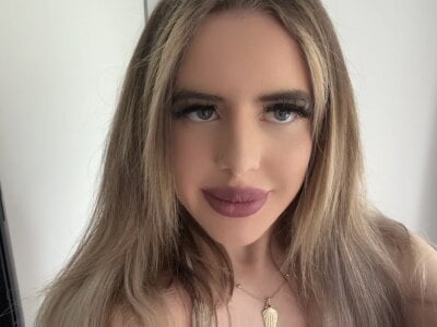 Holly-Glamour - luxurious privates