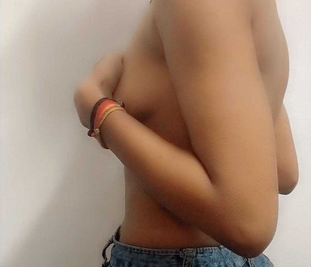 Eli__LoveSc profile