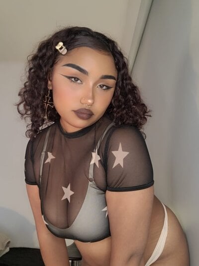 Honeyy_Brown - Stripchat Teen Glamour Lovense Girl 