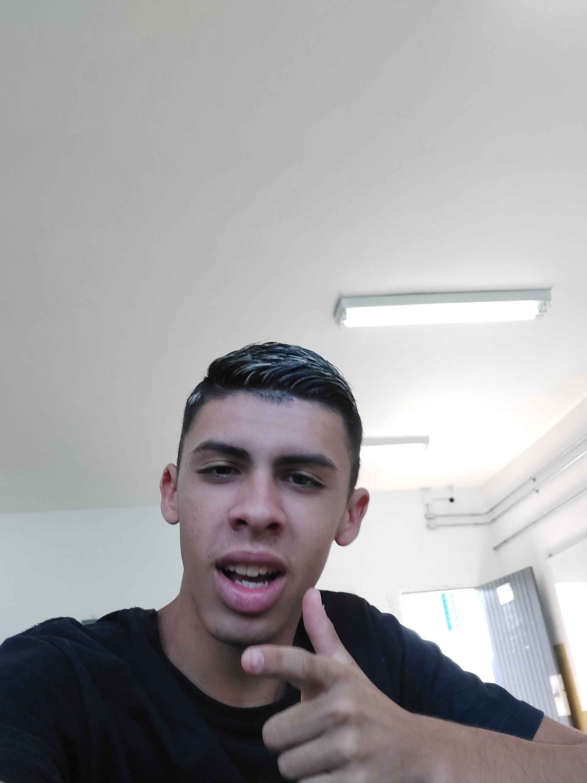 BOLOlO_001