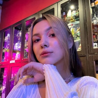 CarolynCherryy 🗨 sex chat