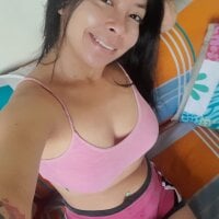 dalila_077's Offline Chat Room
