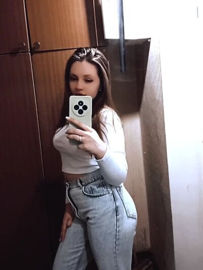 LikaMiss Female Hairyarmpits Nude Webcam