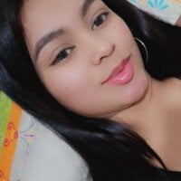 viktoria_jones' Offline Chat Room