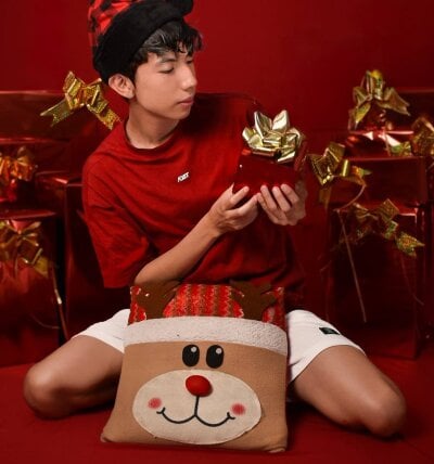 Levii_Ackermann - Stripchat Boy 