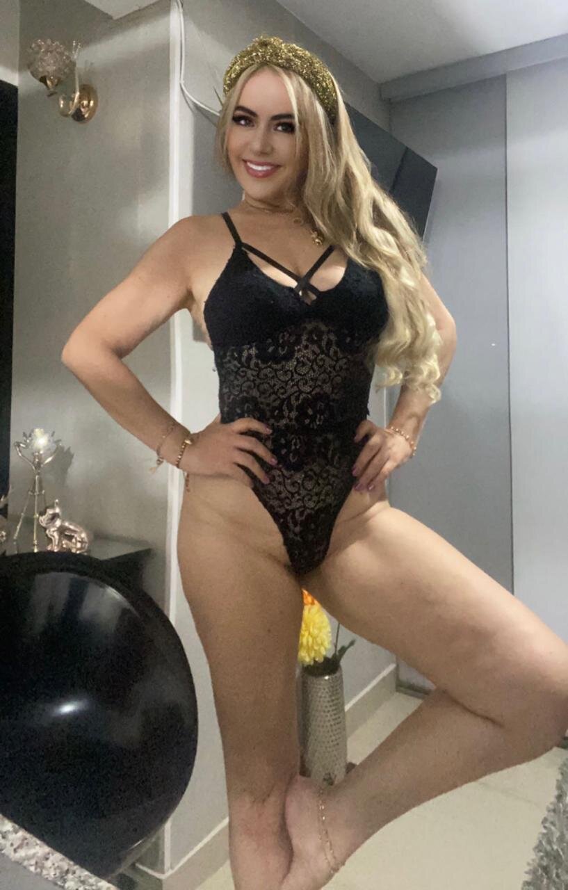 MISSLADYHONSON