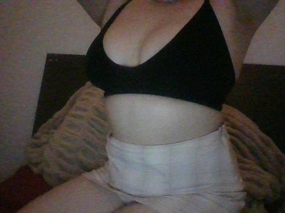 Kate_white6's Offline XXX Chat