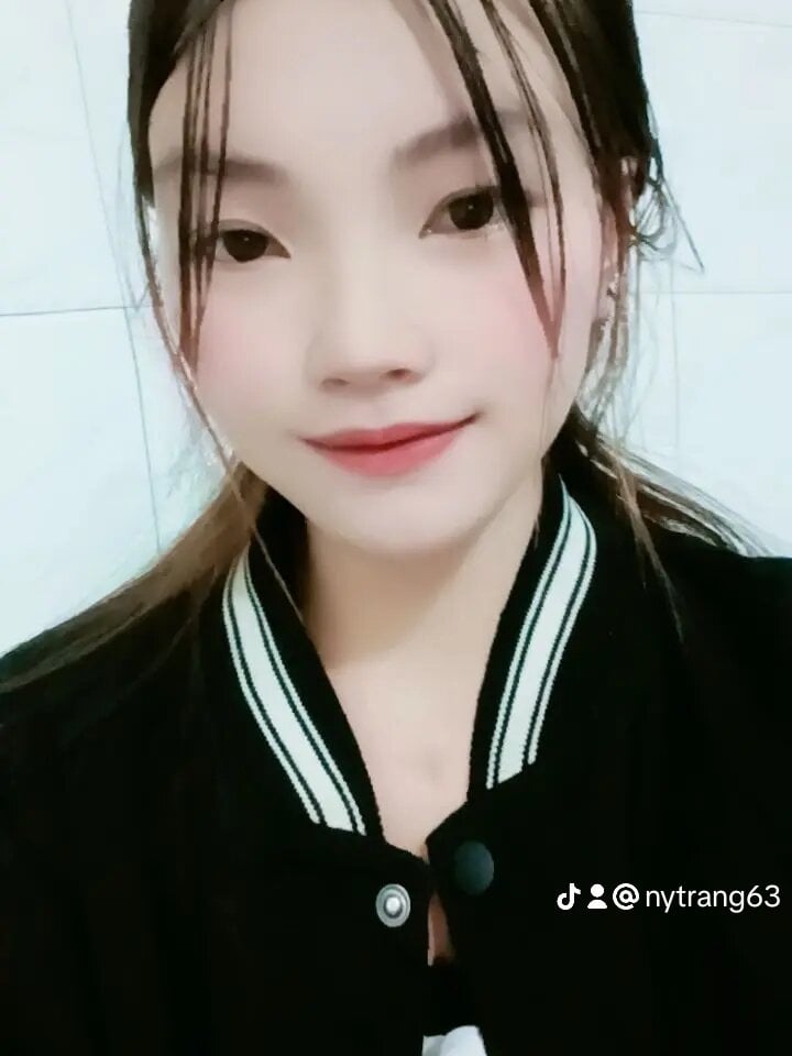 pornsexycams.com matilda-8 livesex profile in 0-fairies-live-in-the-forest cams