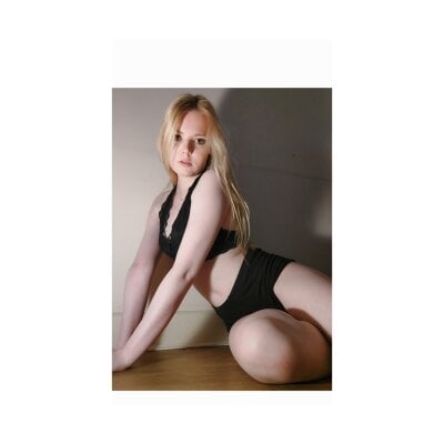 Frosty_Princess - luxurious privates