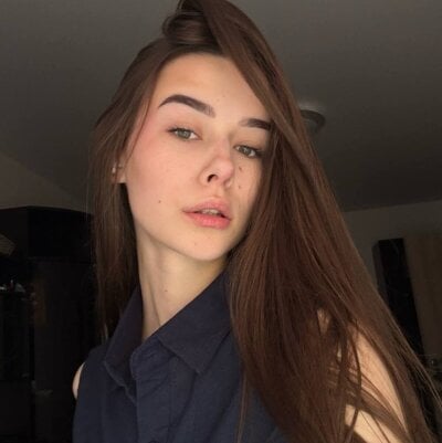 Molly_Akolly