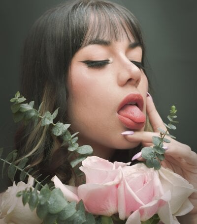 CoralTrip__ private show