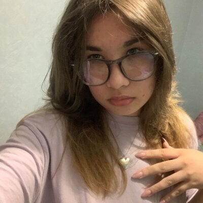 Isadora_Moon - Stripchat Teen Lovense Cam2cam Girl 