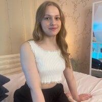 AliceMils's webcam live show