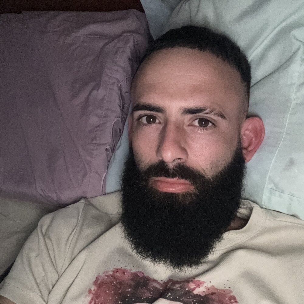 favoritobb9711 from stripchat