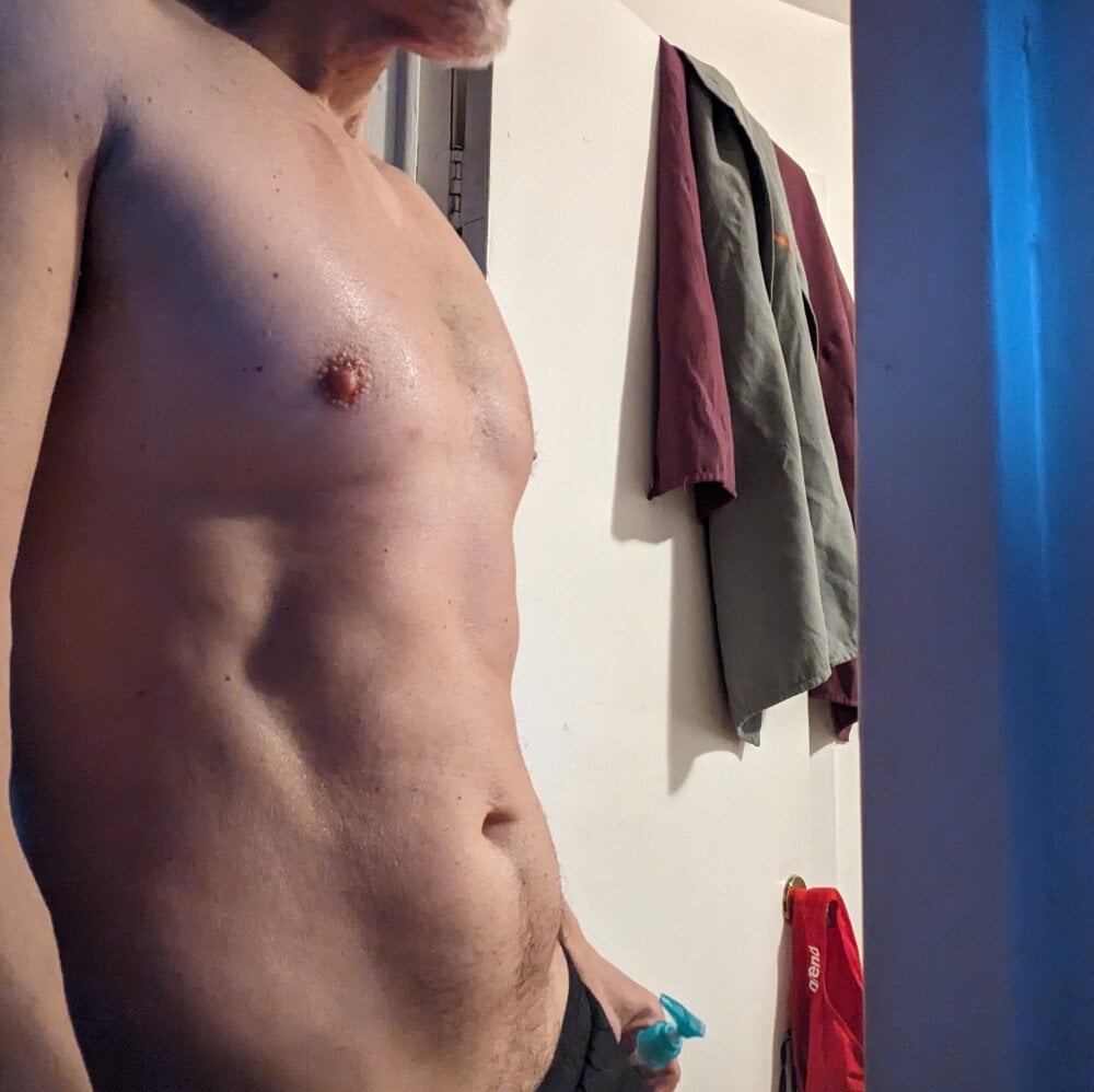 kikkoman65 from stripchat