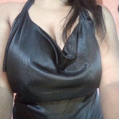 Rubika_sharma on StripChat