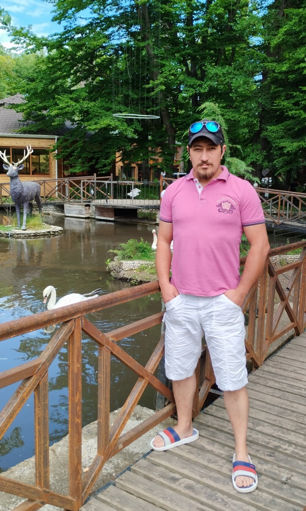 aliguseyn-webcam-model-profile-xhamsterlive