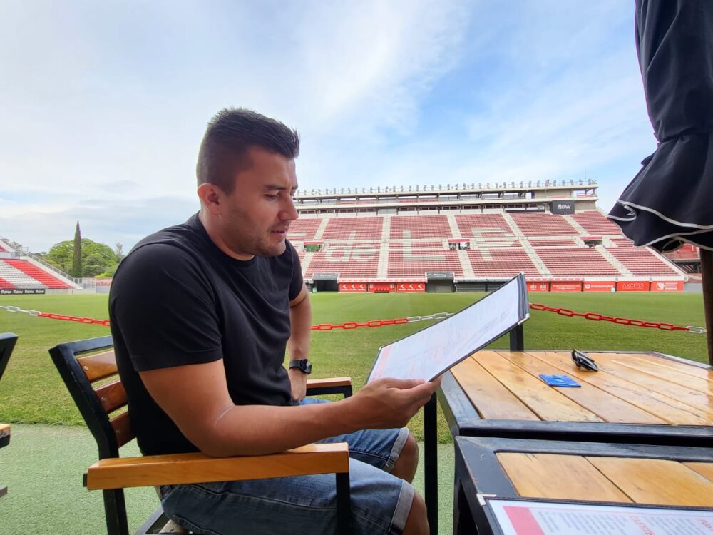 tonnymorenoo from stripchat