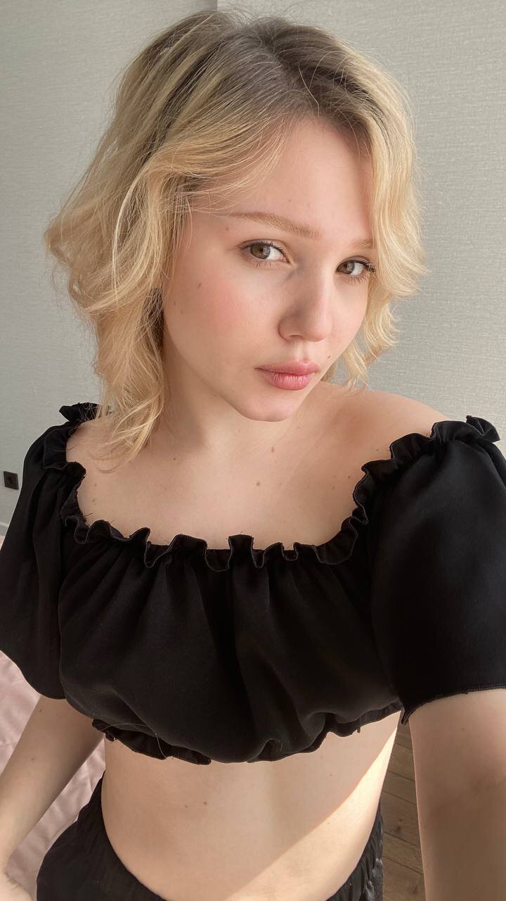 HollyBlondy