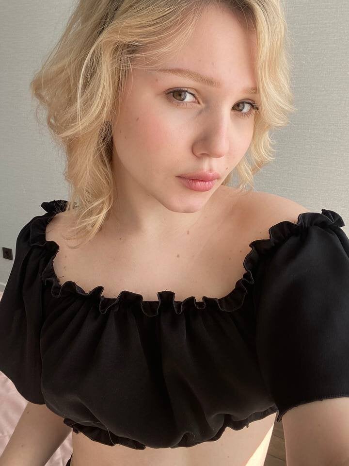 HollyBlondy