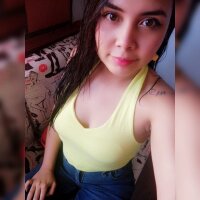 Agatha_Stark's Offline Chat Room