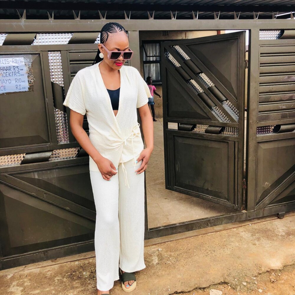 petitenanax2020's Offline XXX Chat