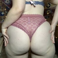 NaughtyKittiofficial's Offline Chat Room