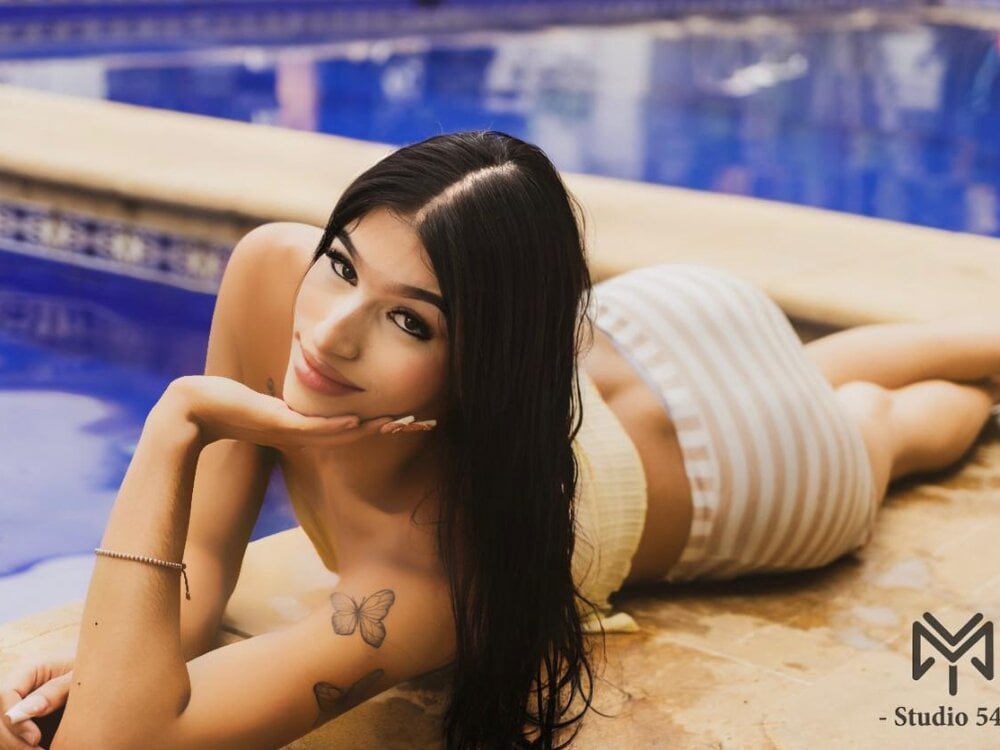 ariana_keyss from stripchat