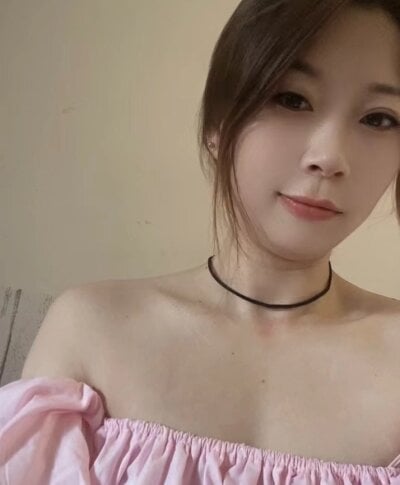 Rong123123 - Stripchat Girl 